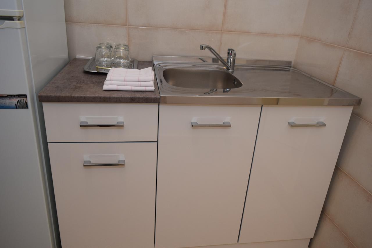 Apartment Monika Kotor Luaran gambar